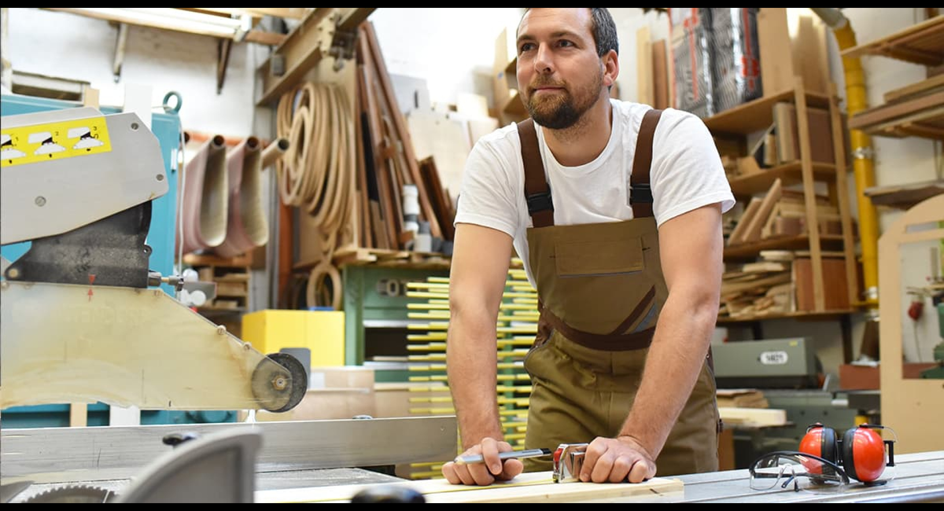 What Insurance Do Halifax Carpenters Need